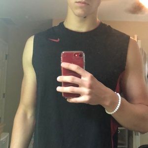 NIKE SLEEVE LESS SHIRT DRI-FIT